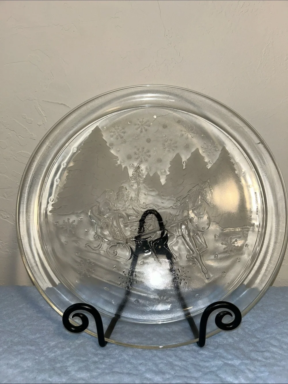 Arcoroc France Through the Woods collection Christmas glass serving platter